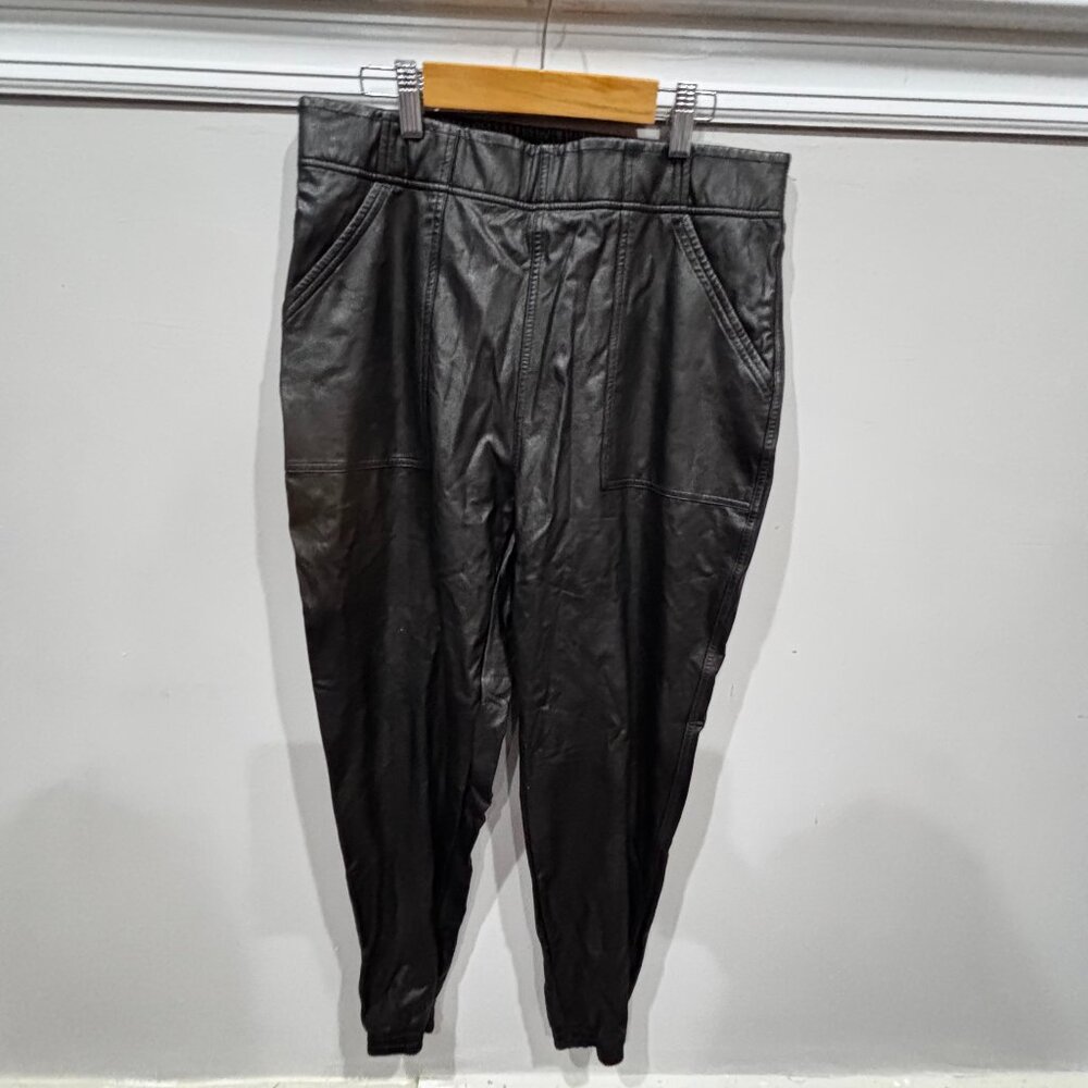 SPANX Women's Faux Leather Jogger Pants - Noir Black - Sz: L